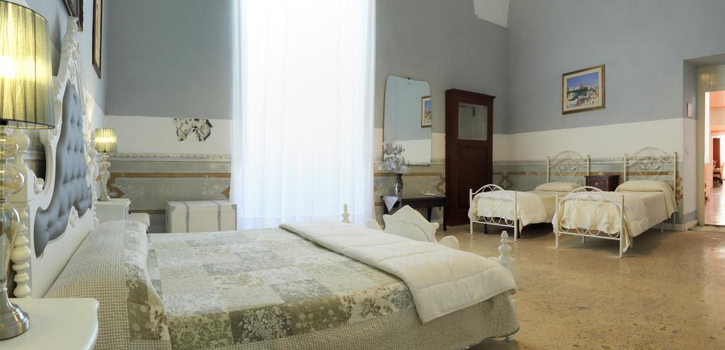 B&B Dimora Muzio And Restaurant Gallipoli Buitenkant foto