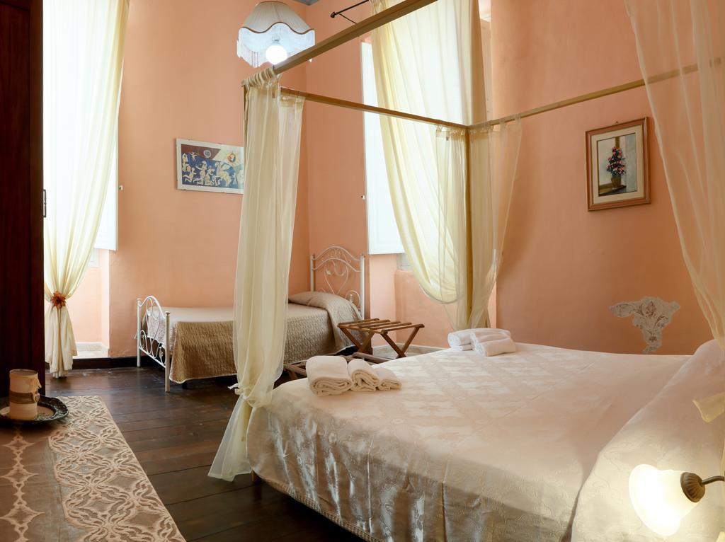B&B Dimora Muzio And Restaurant Gallipoli Buitenkant foto