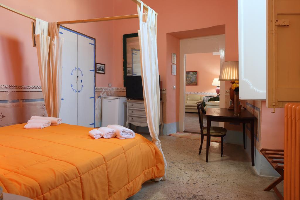 B&B Dimora Muzio And Restaurant Gallipoli Buitenkant foto