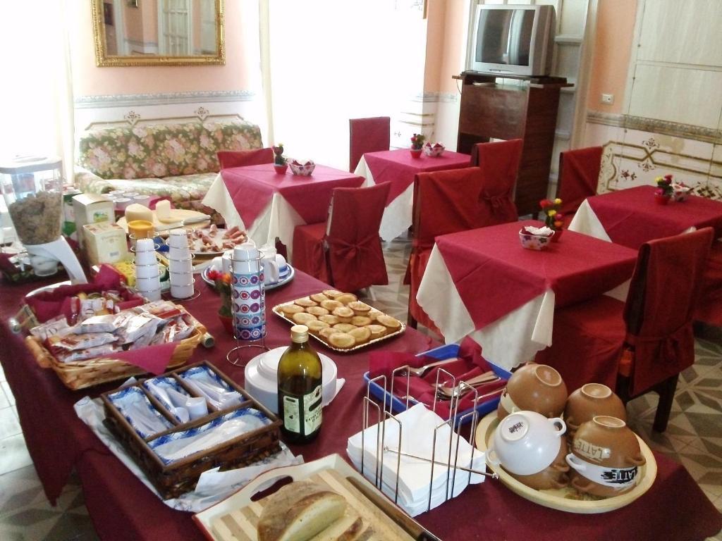 B&B Dimora Muzio And Restaurant Gallipoli Buitenkant foto